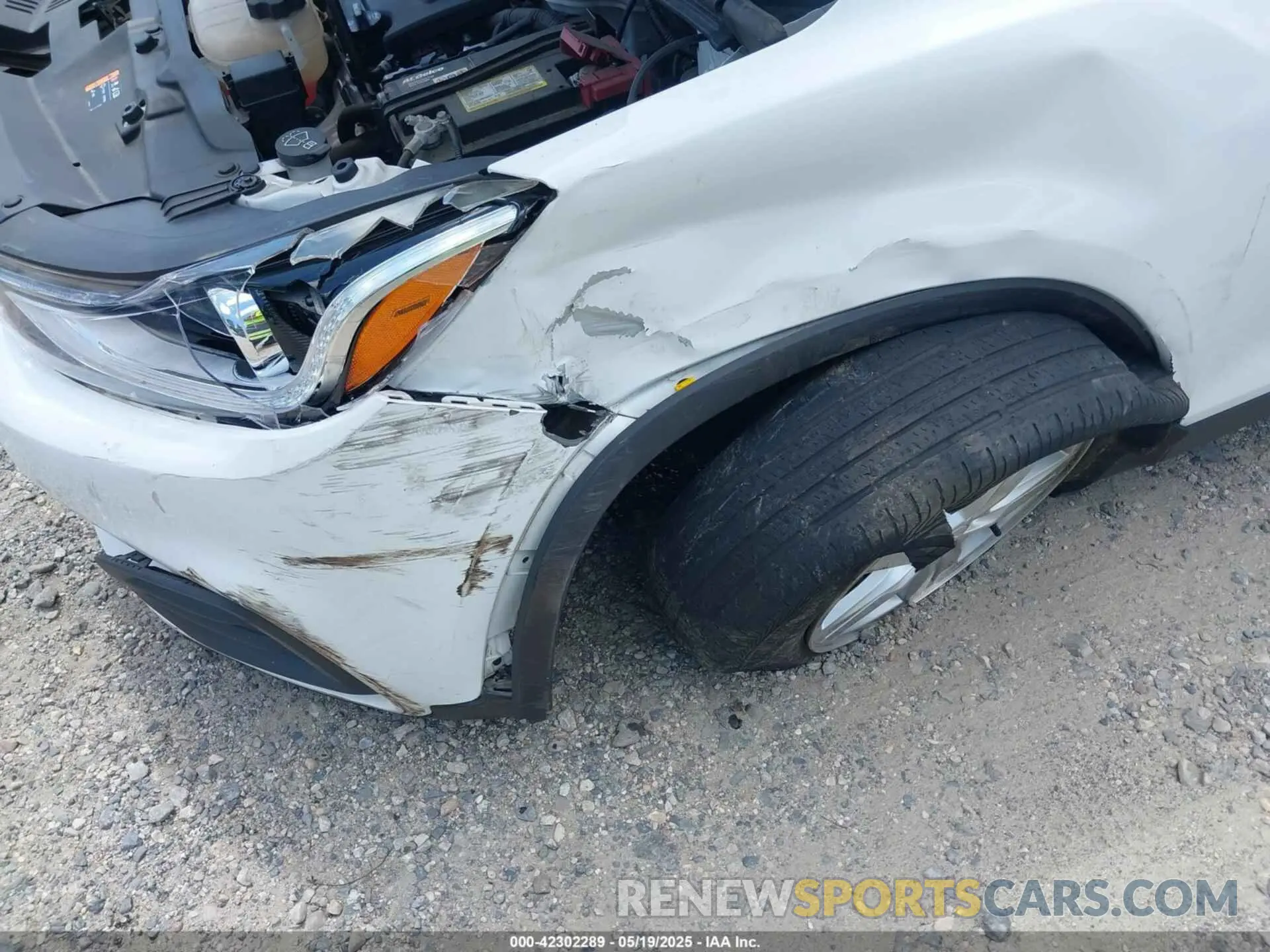 6 Photograph of a damaged car KL7CJPSB0LB057547 CHEVROLET TRAX 2020