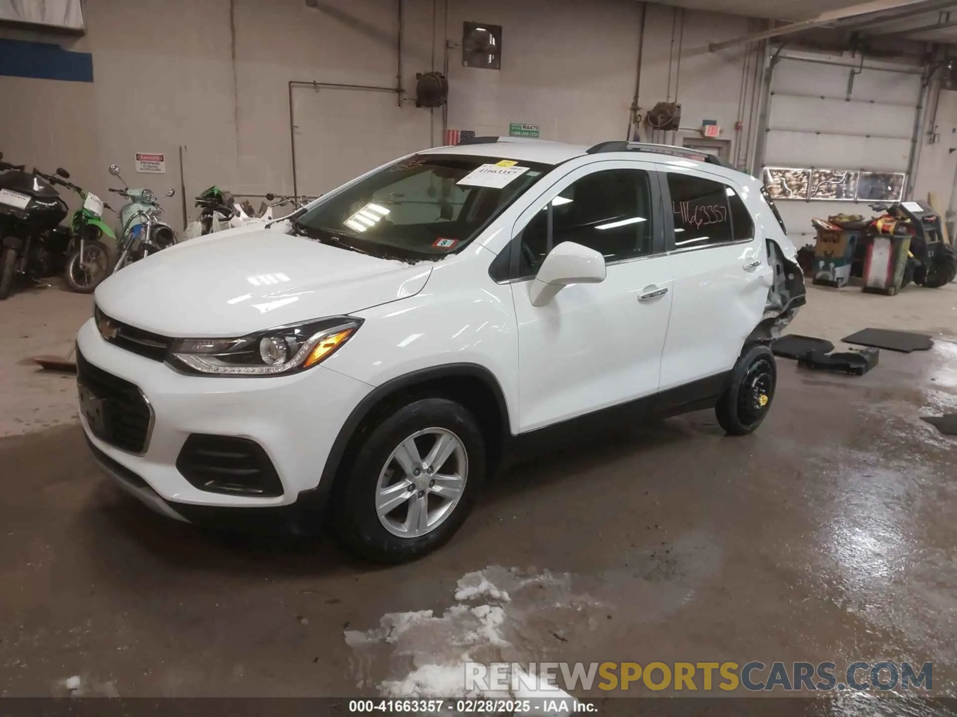 2 Фотография поврежденного автомобиля KL7CJPSB1LB067410 CHEVROLET TRAX 2020