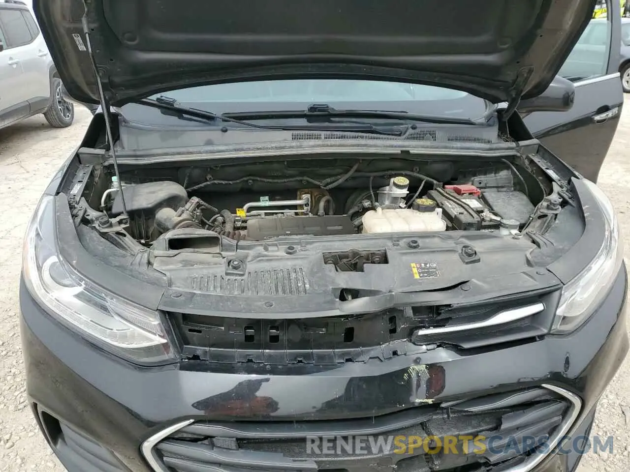 11 Photograph of a damaged car KL7CJPSB2LB010195 CHEVROLET TRAX 2020