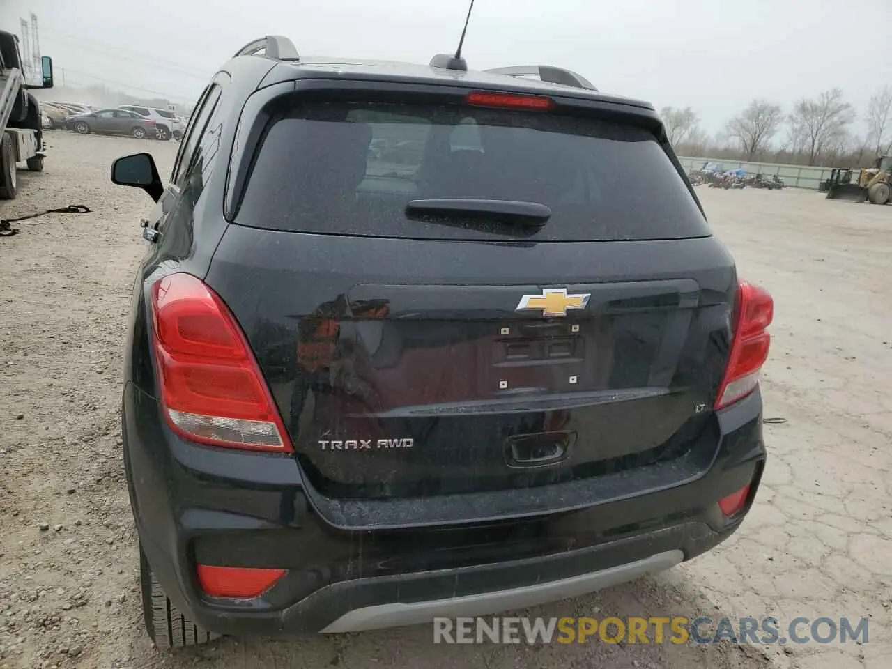 6 Photograph of a damaged car KL7CJPSB2LB010195 CHEVROLET TRAX 2020