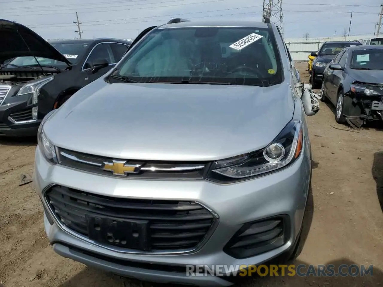5 Фотография поврежденного автомобиля KL7CJPSB3LB008794 CHEVROLET TRAX 2020
