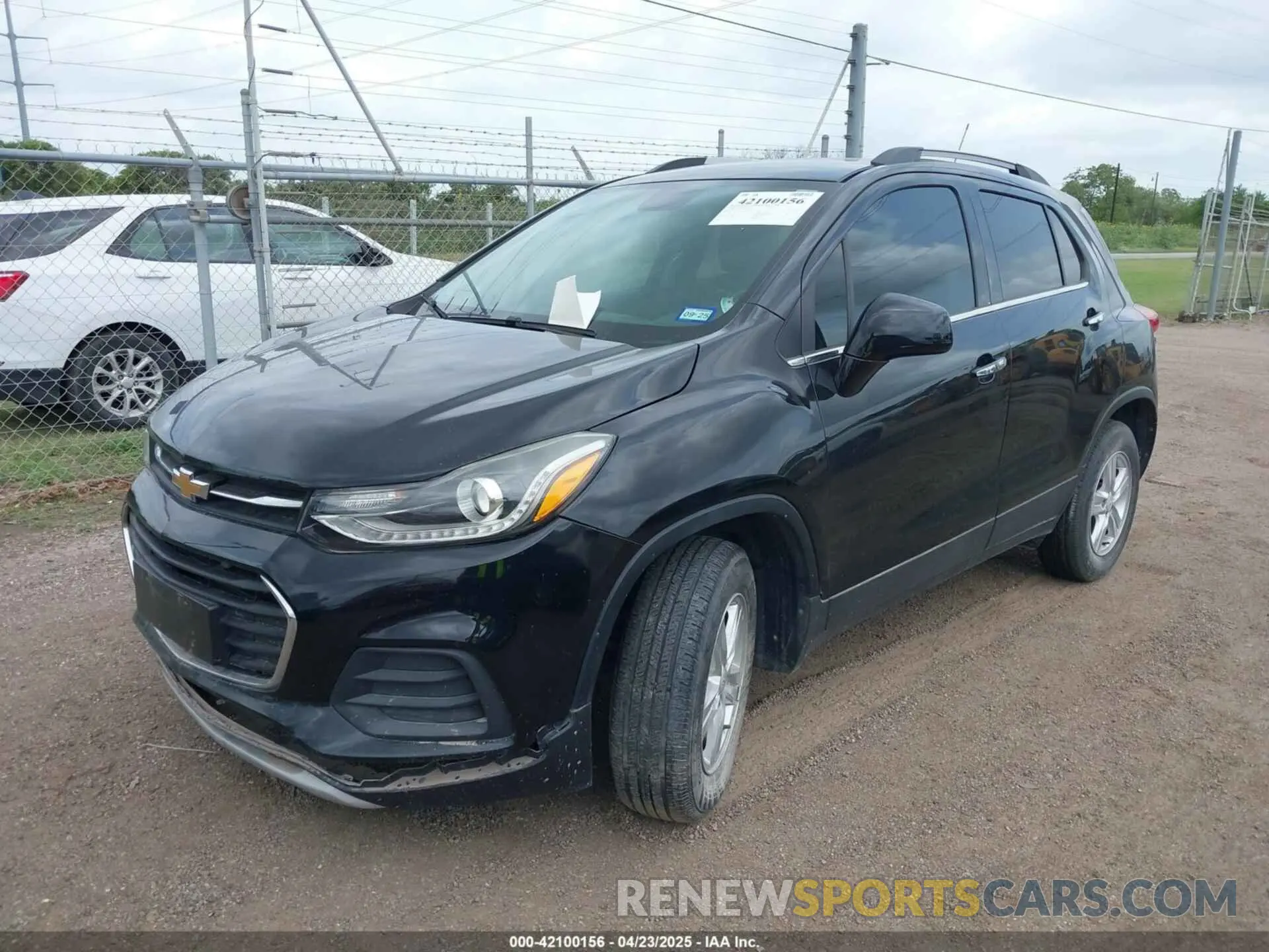 2 Photograph of a damaged car KL7CJPSB6LB027677 CHEVROLET TRAX 2020