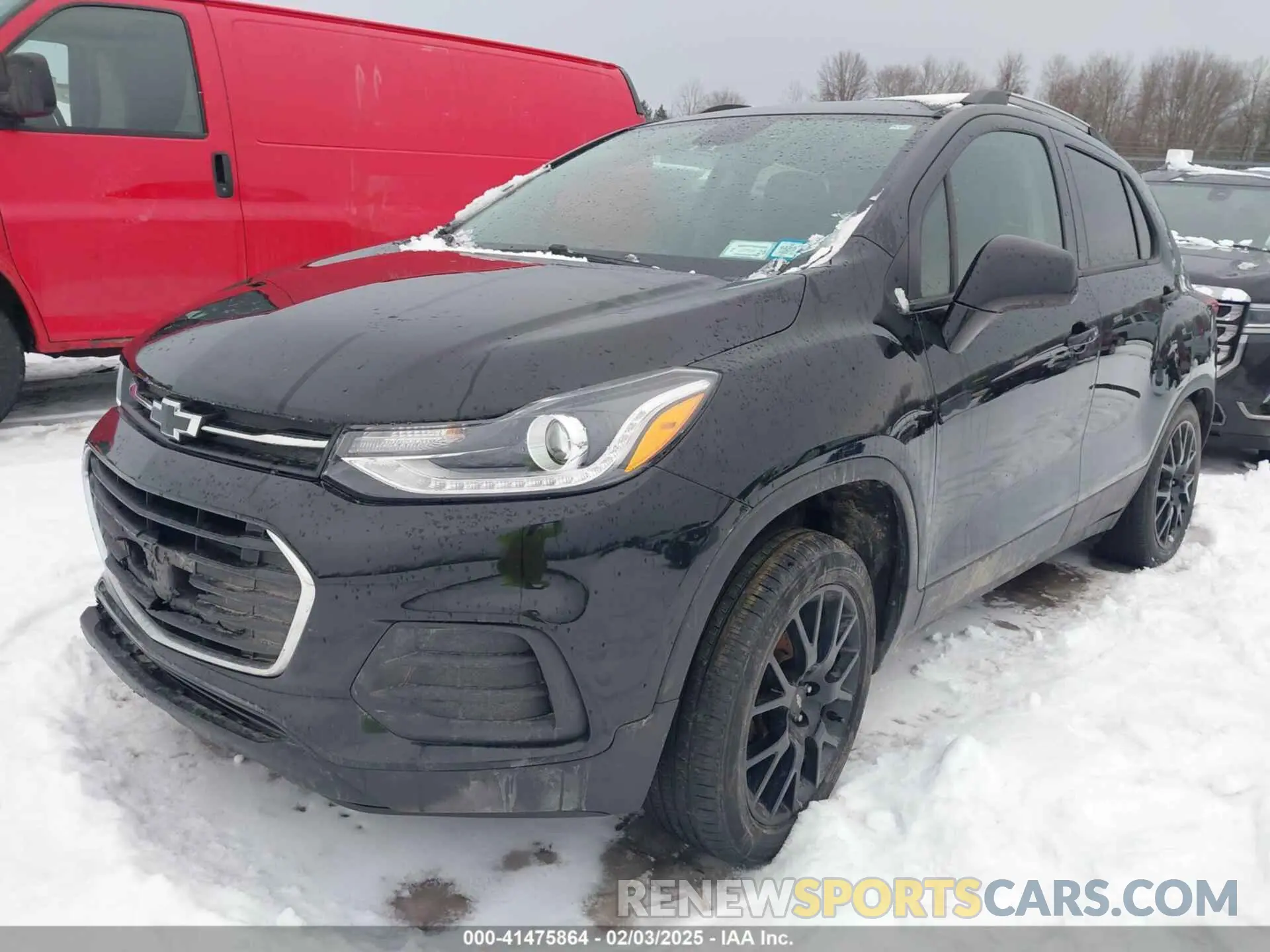 2 Photograph of a damaged car KL7CJPSB6LB348683 CHEVROLET TRAX 2020