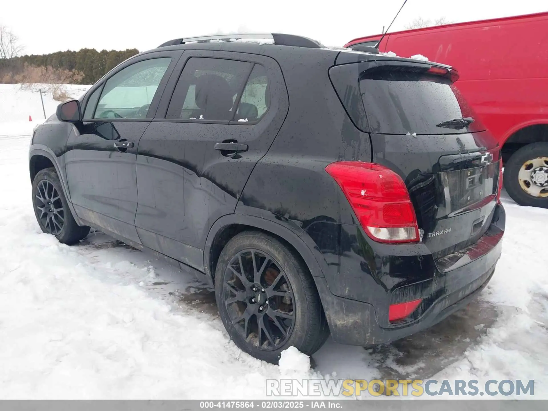 3 Photograph of a damaged car KL7CJPSB6LB348683 CHEVROLET TRAX 2020