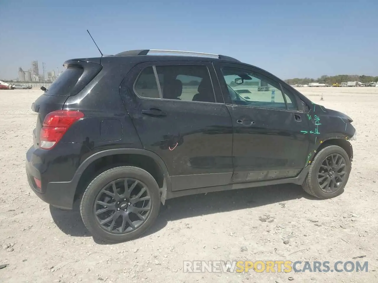 3 Photograph of a damaged car KL7CJPSB6LB351535 CHEVROLET TRAX 2020