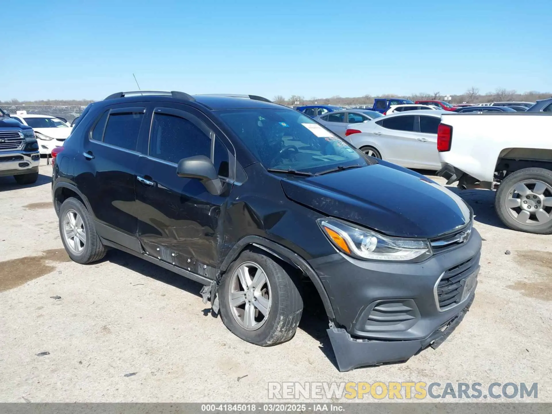 1 Photograph of a damaged car KL7CJPSB8LB038616 CHEVROLET TRAX 2020