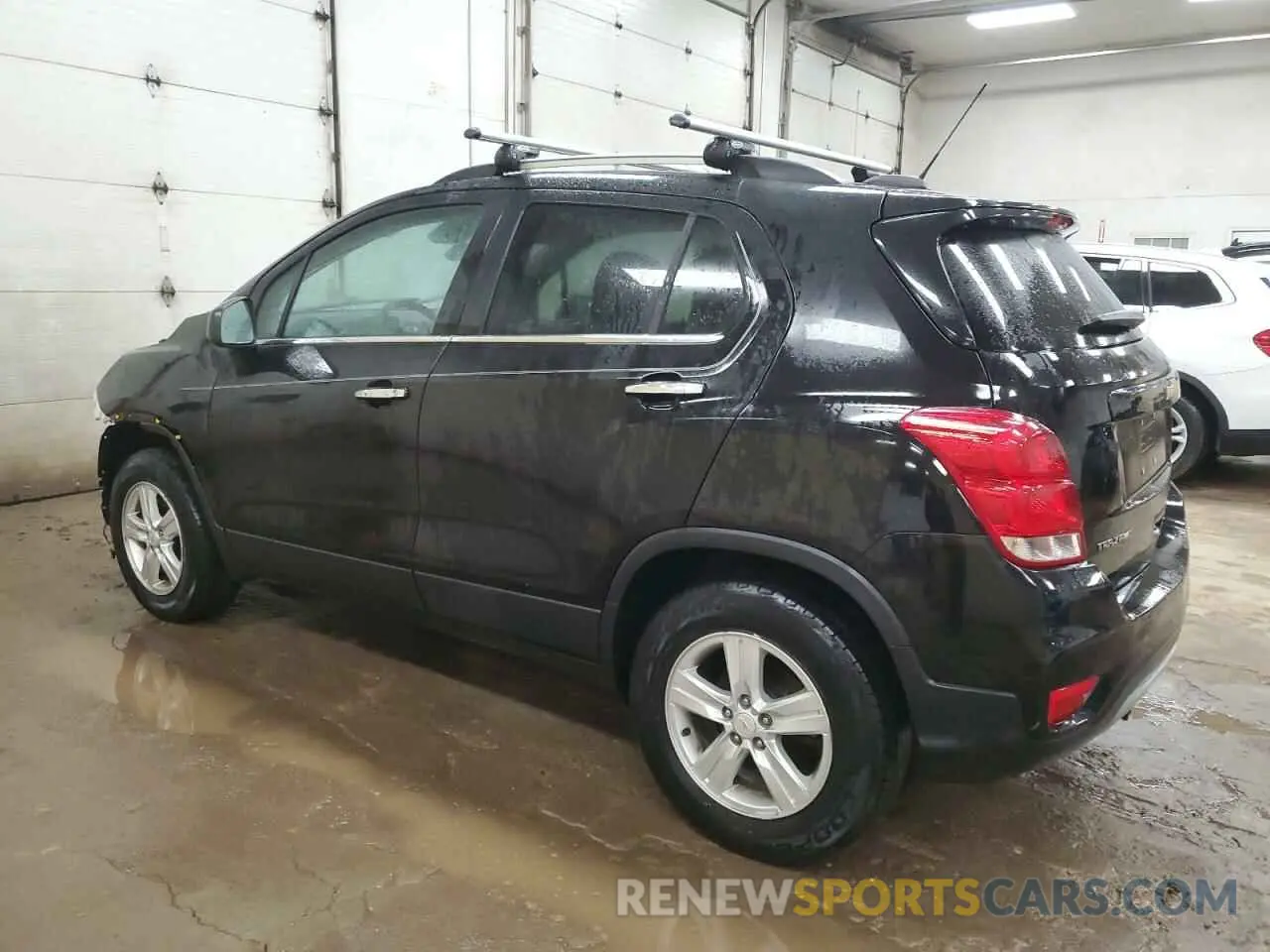 2 Фотография поврежденного автомобиля KL7CJPSB9LB004913 CHEVROLET TRAX 2020
