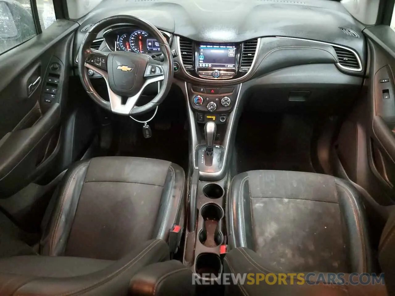 8 Фотография поврежденного автомобиля KL7CJPSB9LB004913 CHEVROLET TRAX 2020