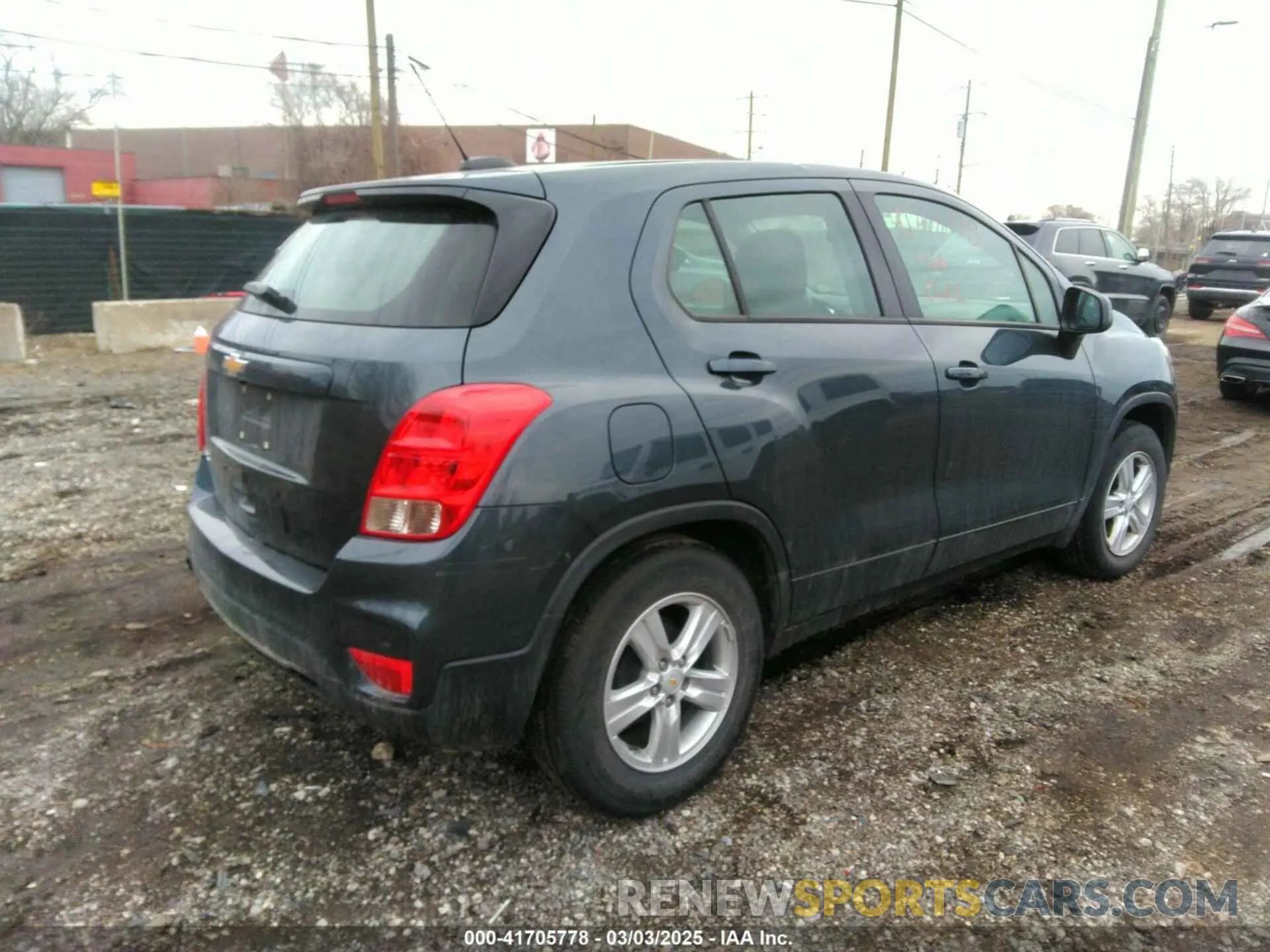 4 Photograph of a damaged car KL7CJKSB0MB322634 CHEVROLET TRAX 2021