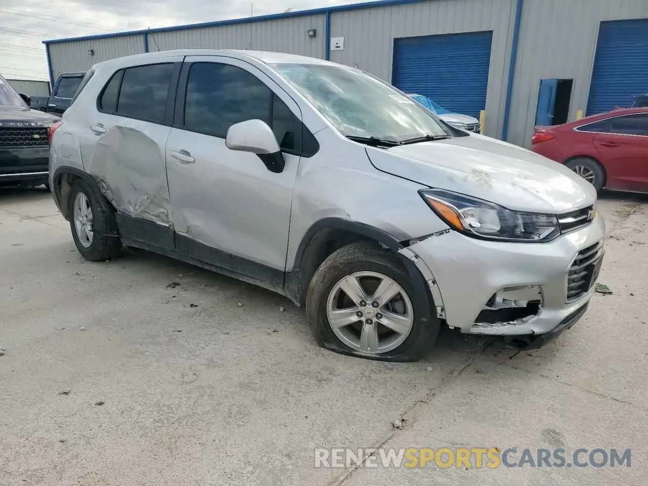 4 Photograph of a damaged car KL7CJKSB0MB327333 CHEVROLET TRAX 2021