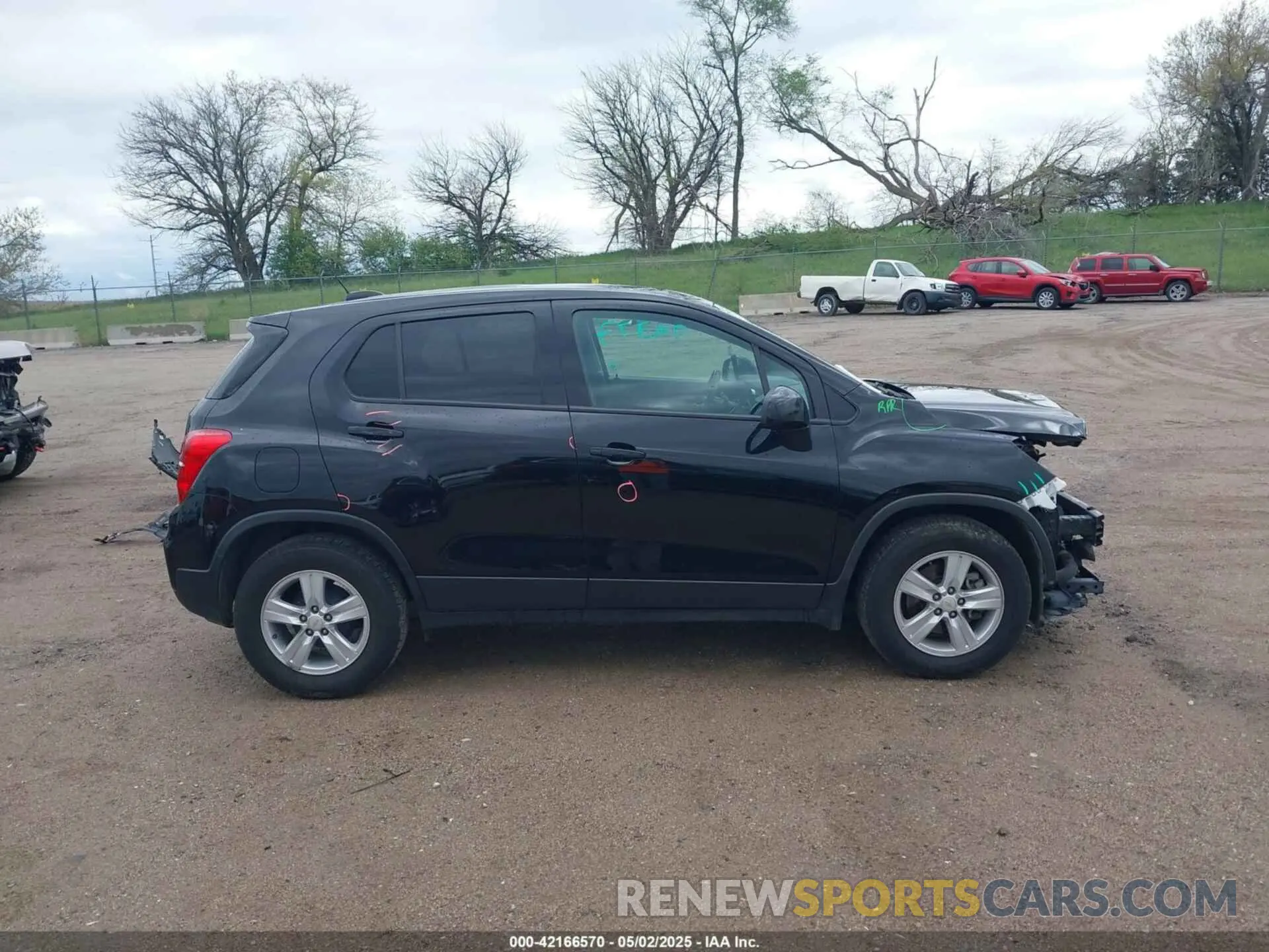 14 Photograph of a damaged car KL7CJKSB1MB309813 CHEVROLET TRAX 2021
