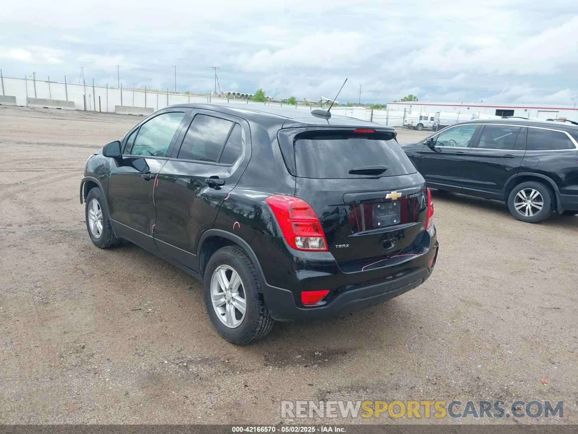 3 Photograph of a damaged car KL7CJKSB1MB309813 CHEVROLET TRAX 2021