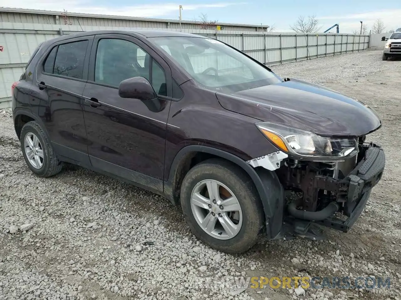 4 Photograph of a damaged car KL7CJKSB1MB314199 CHEVROLET TRAX 2021