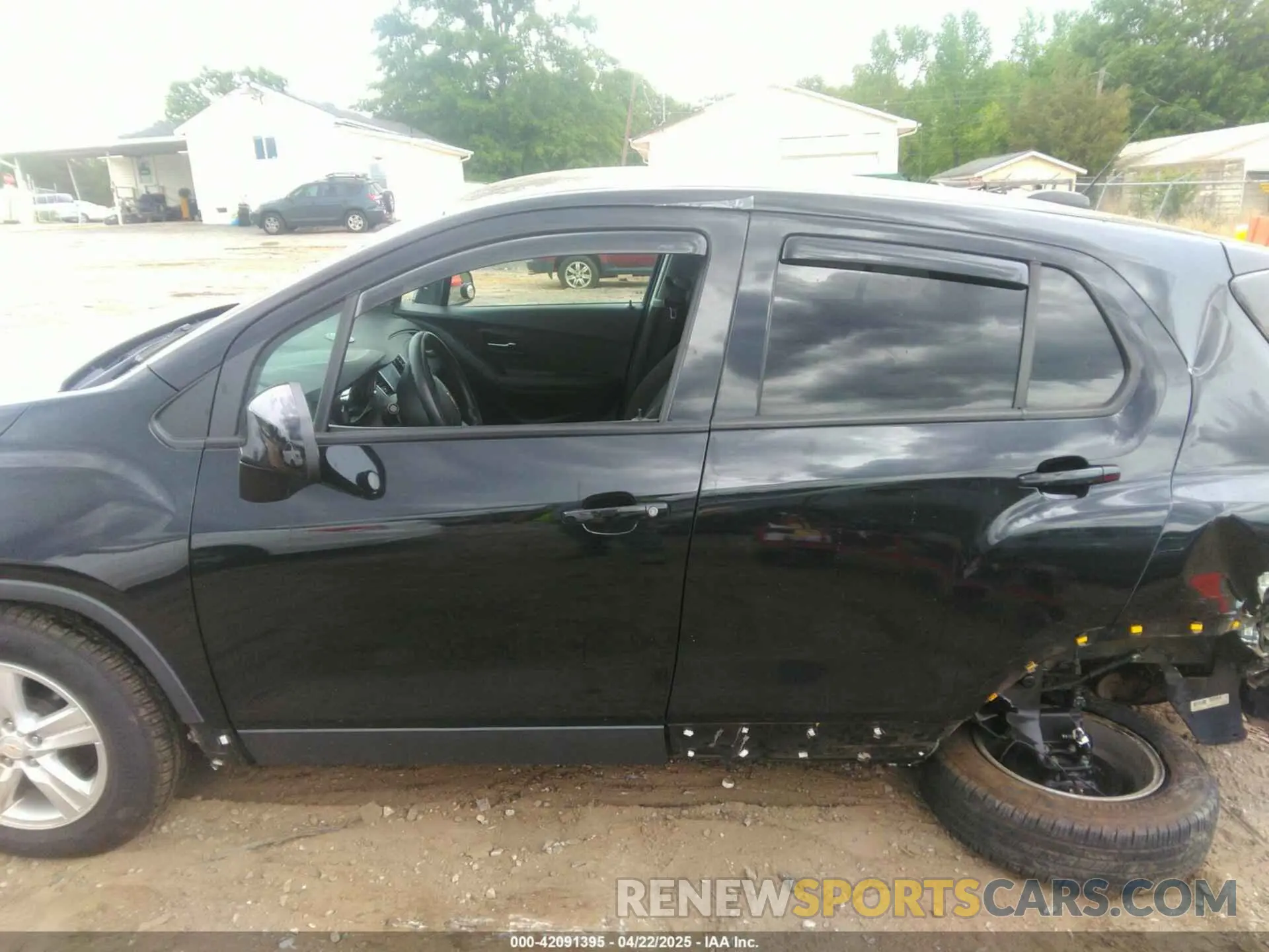 14 Фотография поврежденного автомобиля KL7CJKSB3MB332543 CHEVROLET TRAX 2021