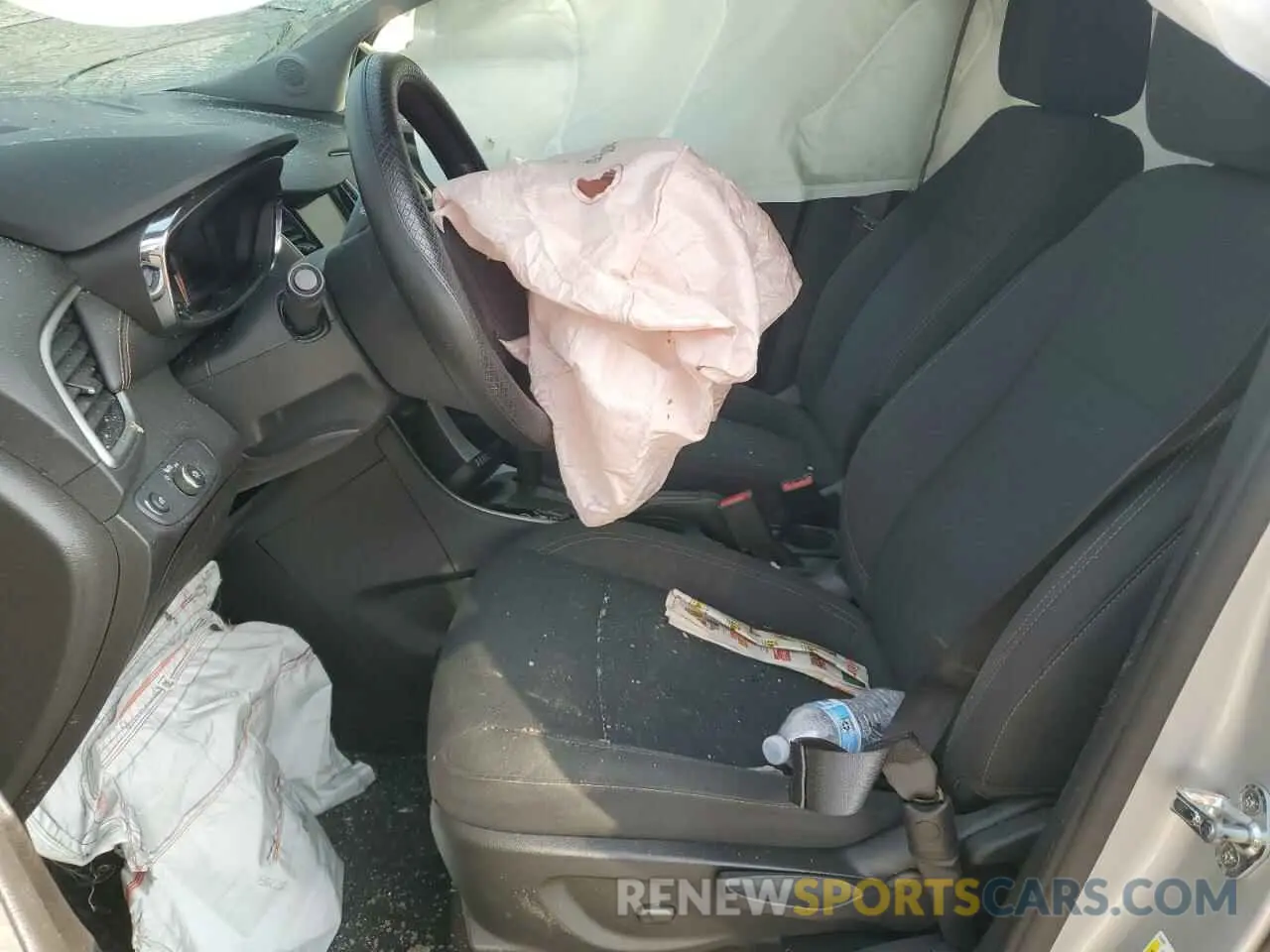7 Фотография поврежденного автомобиля KL7CJKSB4MB311992 CHEVROLET TRAX 2021