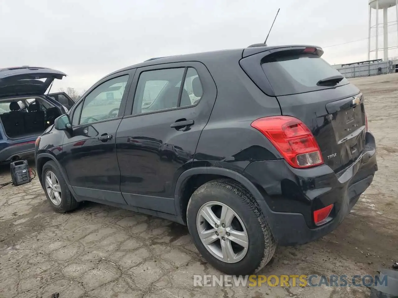 2 Фотография поврежденного автомобиля KL7CJKSB4MB316092 CHEVROLET TRAX 2021