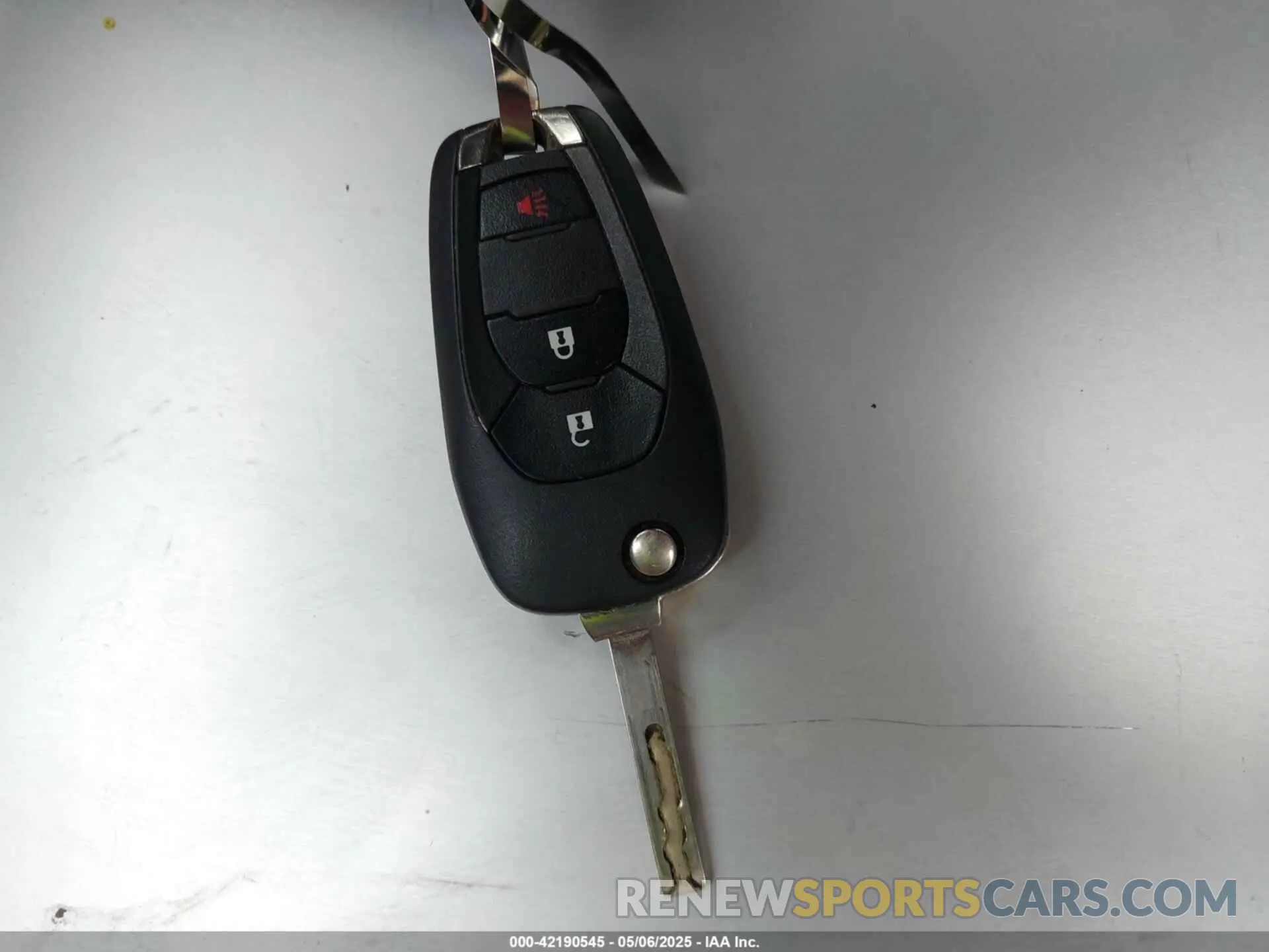 11 Фотография поврежденного автомобиля KL7CJKSB4MB320840 CHEVROLET TRAX 2021
