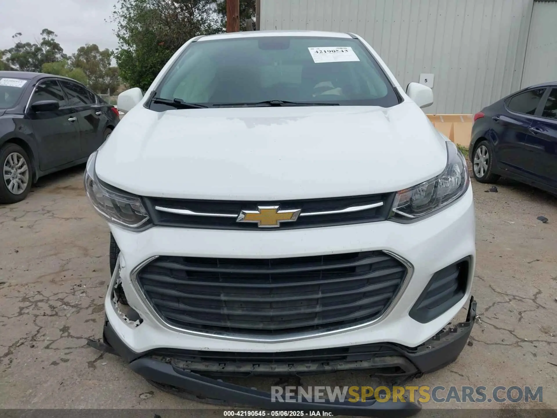 12 Фотография поврежденного автомобиля KL7CJKSB4MB320840 CHEVROLET TRAX 2021