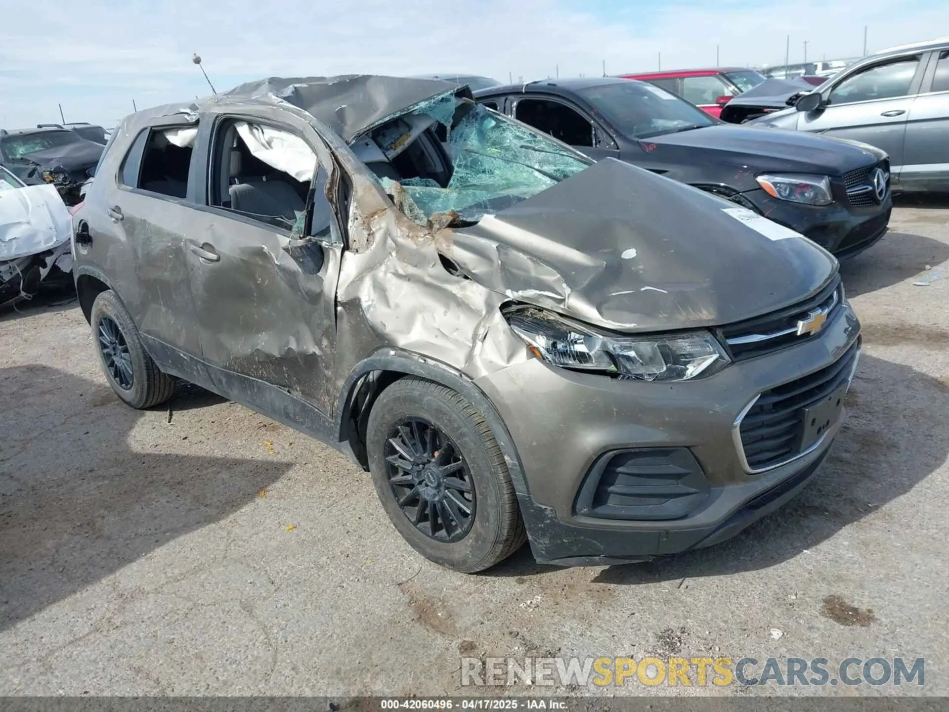 1 Фотография поврежденного автомобиля KL7CJKSB5MB307403 CHEVROLET TRAX 2021