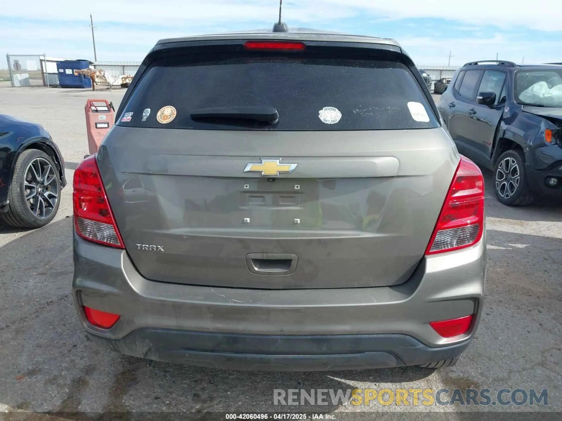 15 Фотография поврежденного автомобиля KL7CJKSB5MB307403 CHEVROLET TRAX 2021