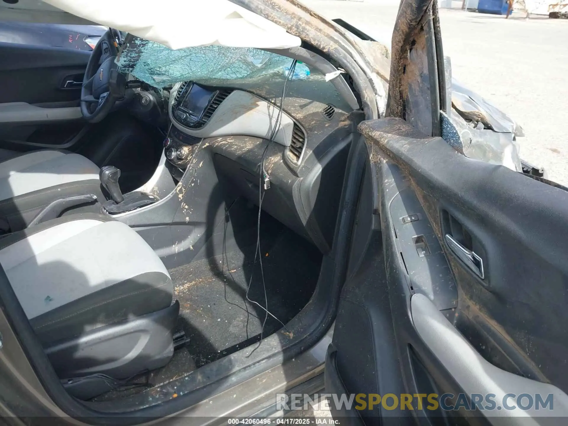 5 Фотография поврежденного автомобиля KL7CJKSB5MB307403 CHEVROLET TRAX 2021