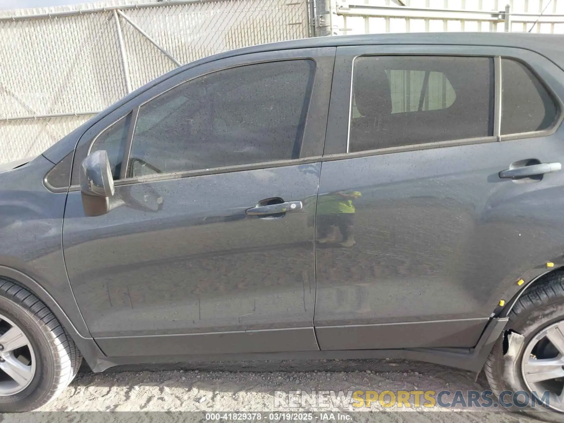 14 Photograph of a damaged car KL7CJKSB5MB307997 CHEVROLET TRAX 2021