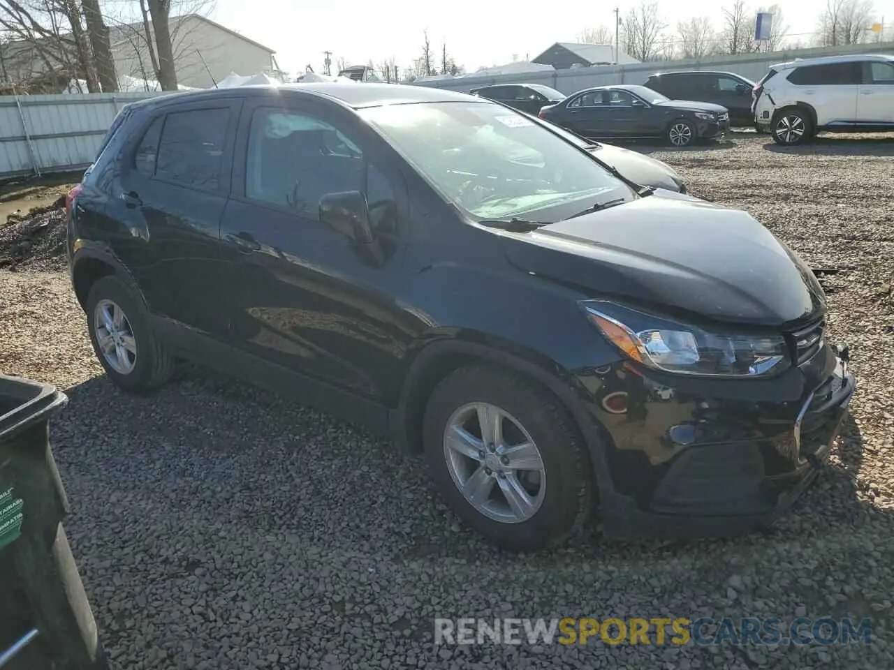 4 Photograph of a damaged car KL7CJKSB5MB320068 CHEVROLET TRAX 2021