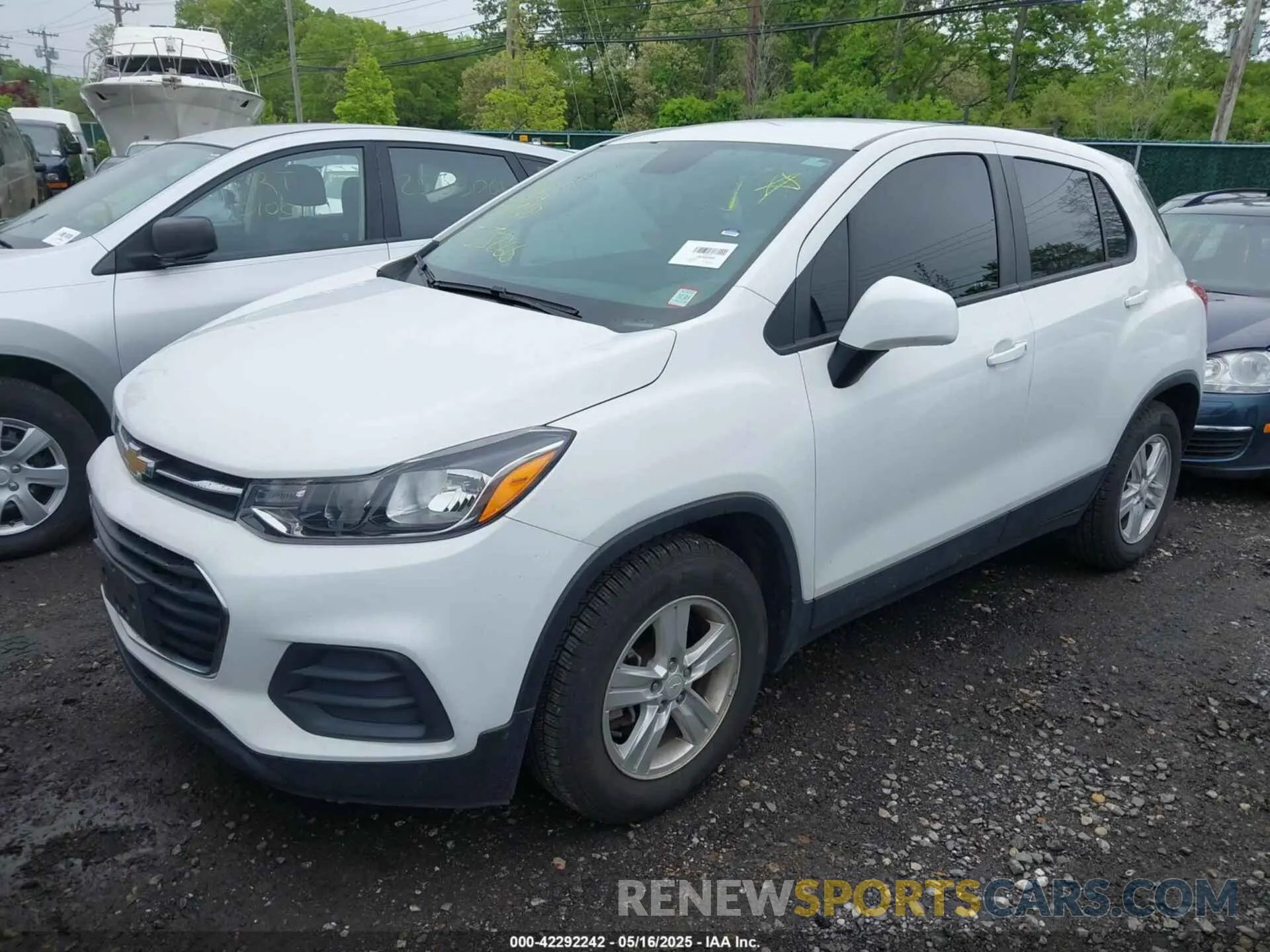 2 Photograph of a damaged car KL7CJKSB5MB327652 CHEVROLET TRAX 2021