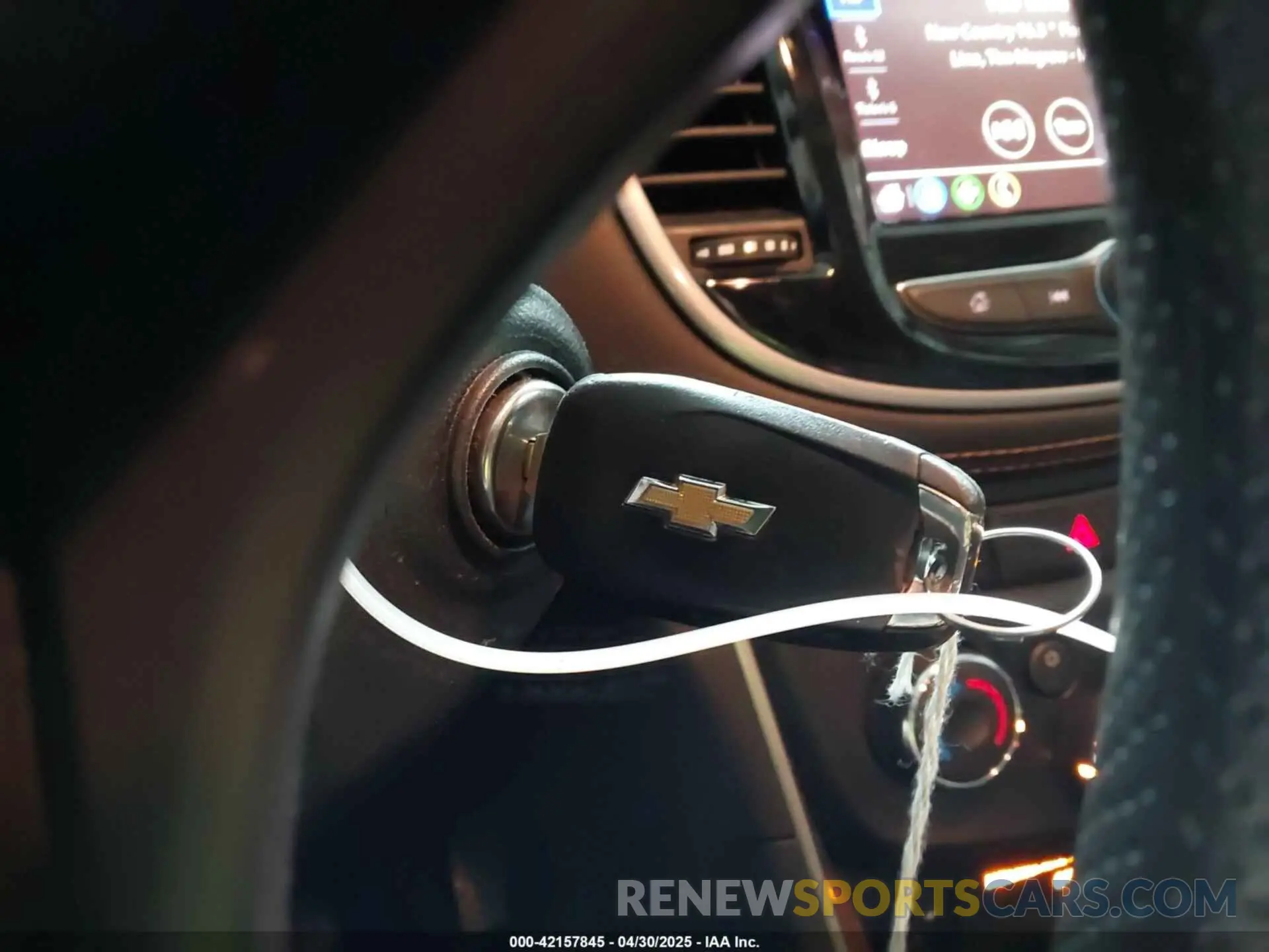 11 Photograph of a damaged car KL7CJKSB5MB334956 CHEVROLET TRAX 2021