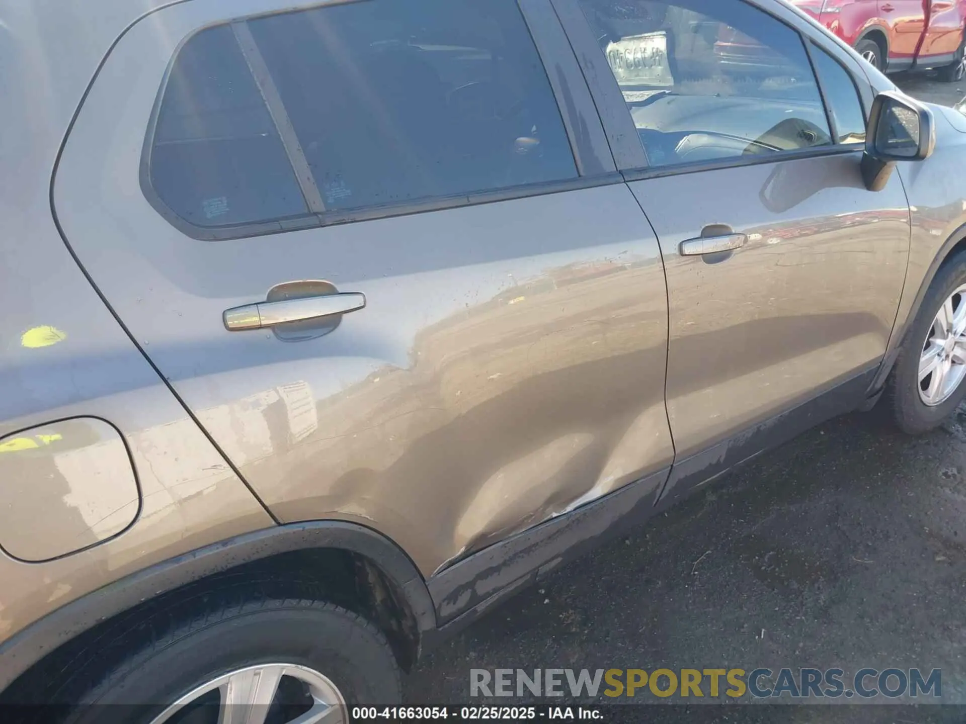 6 Фотография поврежденного автомобиля KL7CJKSB7MB306172 CHEVROLET TRAX 2021