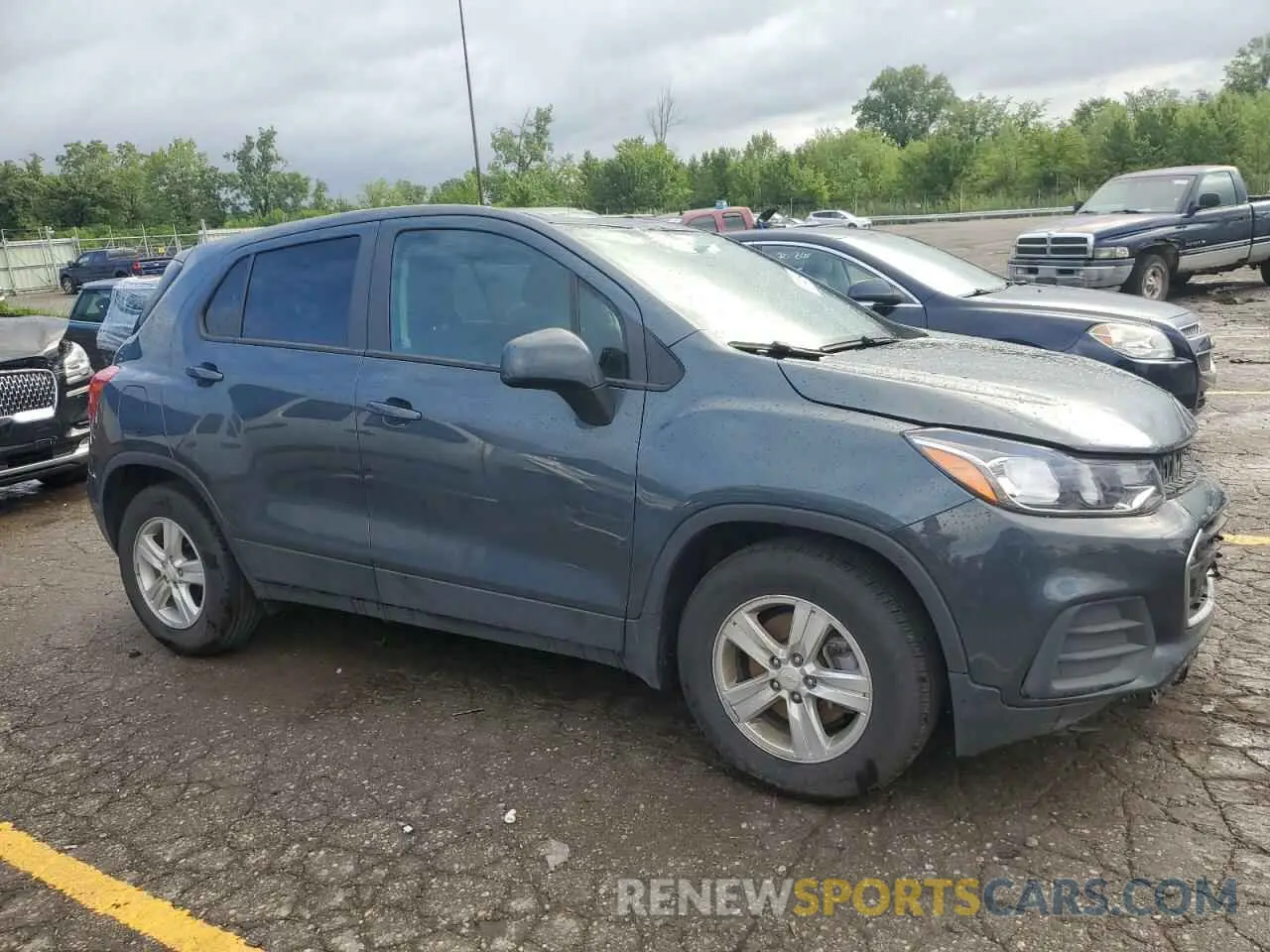 4 Photograph of a damaged car KL7CJKSB7MB331458 CHEVROLET TRAX 2021