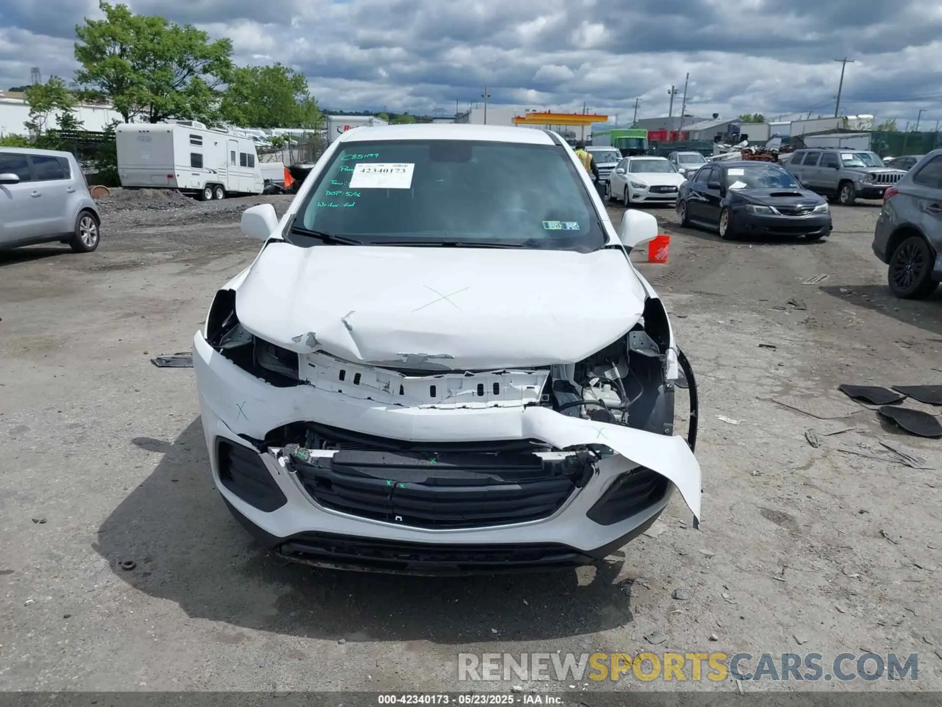 12 Photograph of a damaged car KL7CJKSB8MB302437 CHEVROLET TRAX 2021