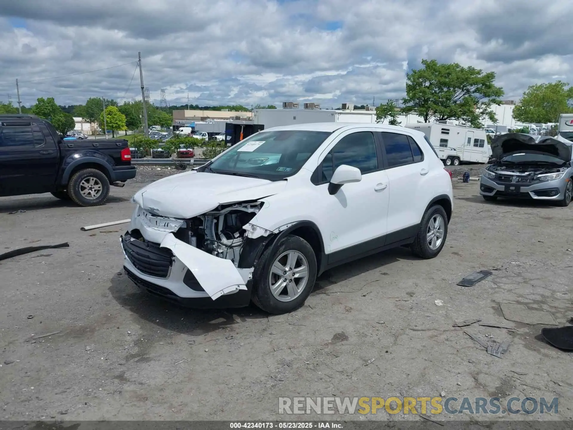 2 Photograph of a damaged car KL7CJKSB8MB302437 CHEVROLET TRAX 2021