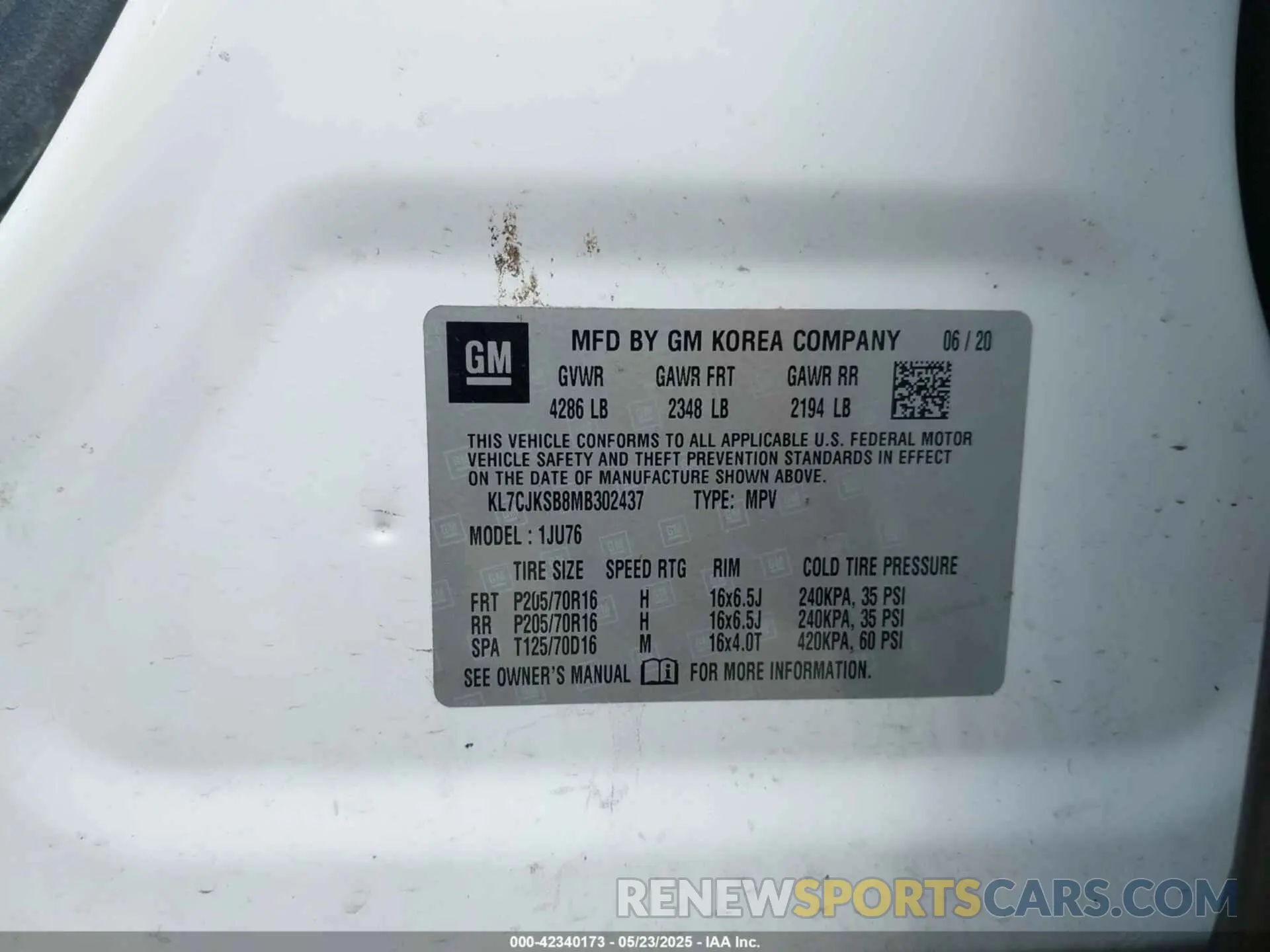 9 Photograph of a damaged car KL7CJKSB8MB302437 CHEVROLET TRAX 2021