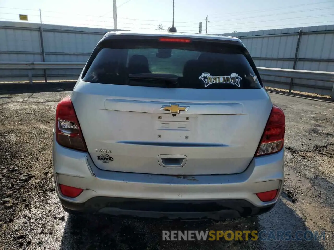 6 Фотография поврежденного автомобиля KL7CJKSB9MB306982 CHEVROLET TRAX 2021