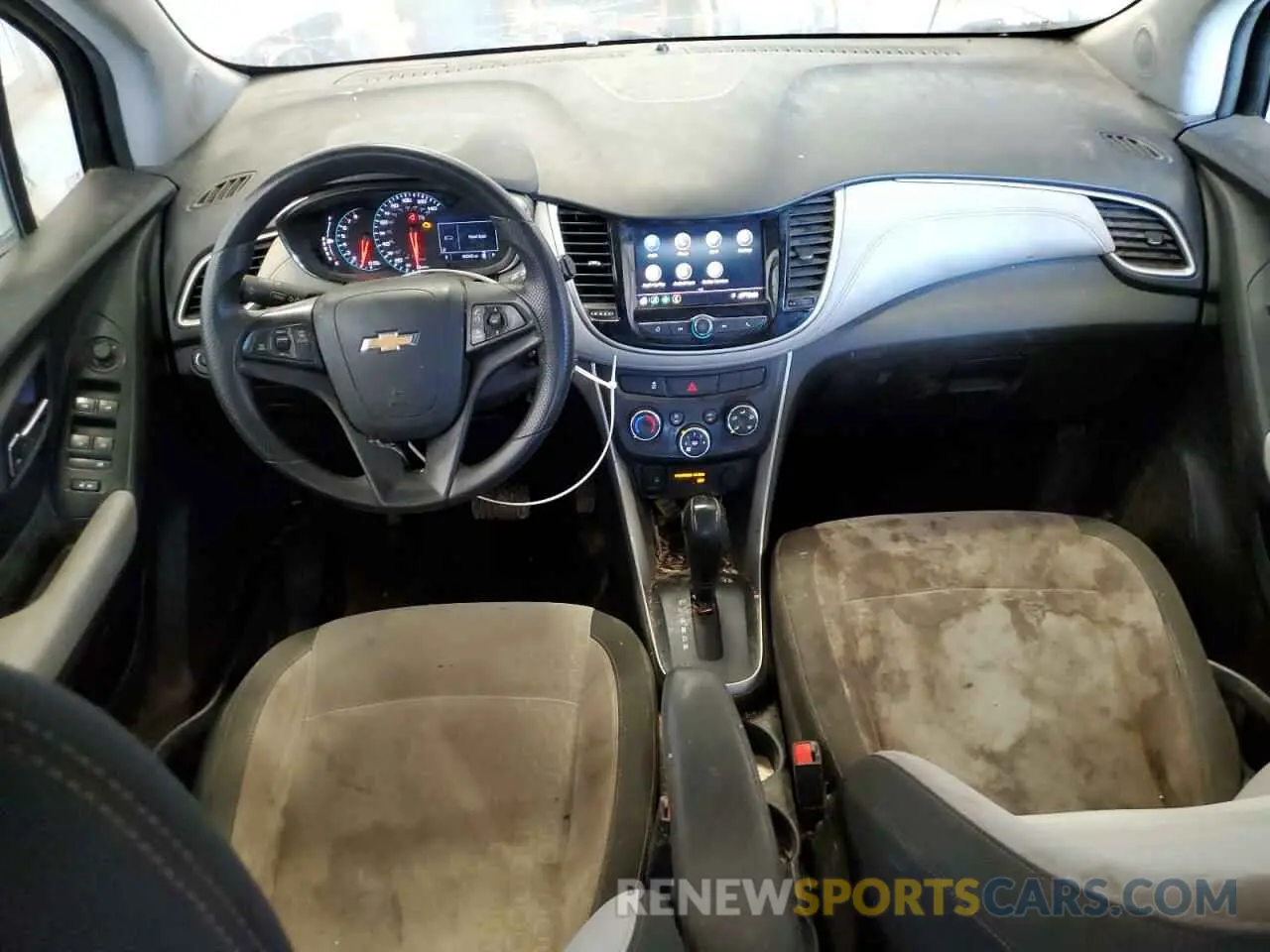 8 Фотография поврежденного автомобиля KL7CJKSB9MB306982 CHEVROLET TRAX 2021