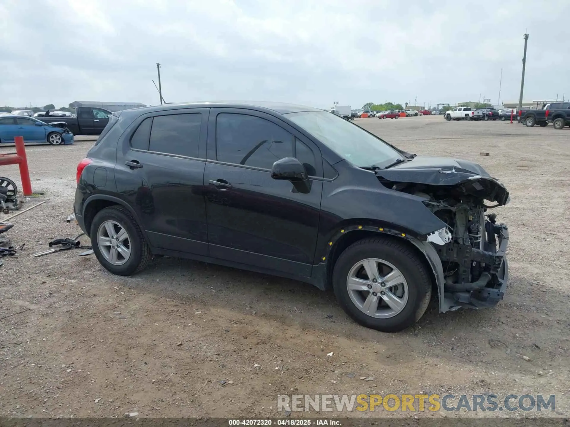1 Фотография поврежденного автомобиля KL7CJKSBXMB301452 CHEVROLET TRAX 2021