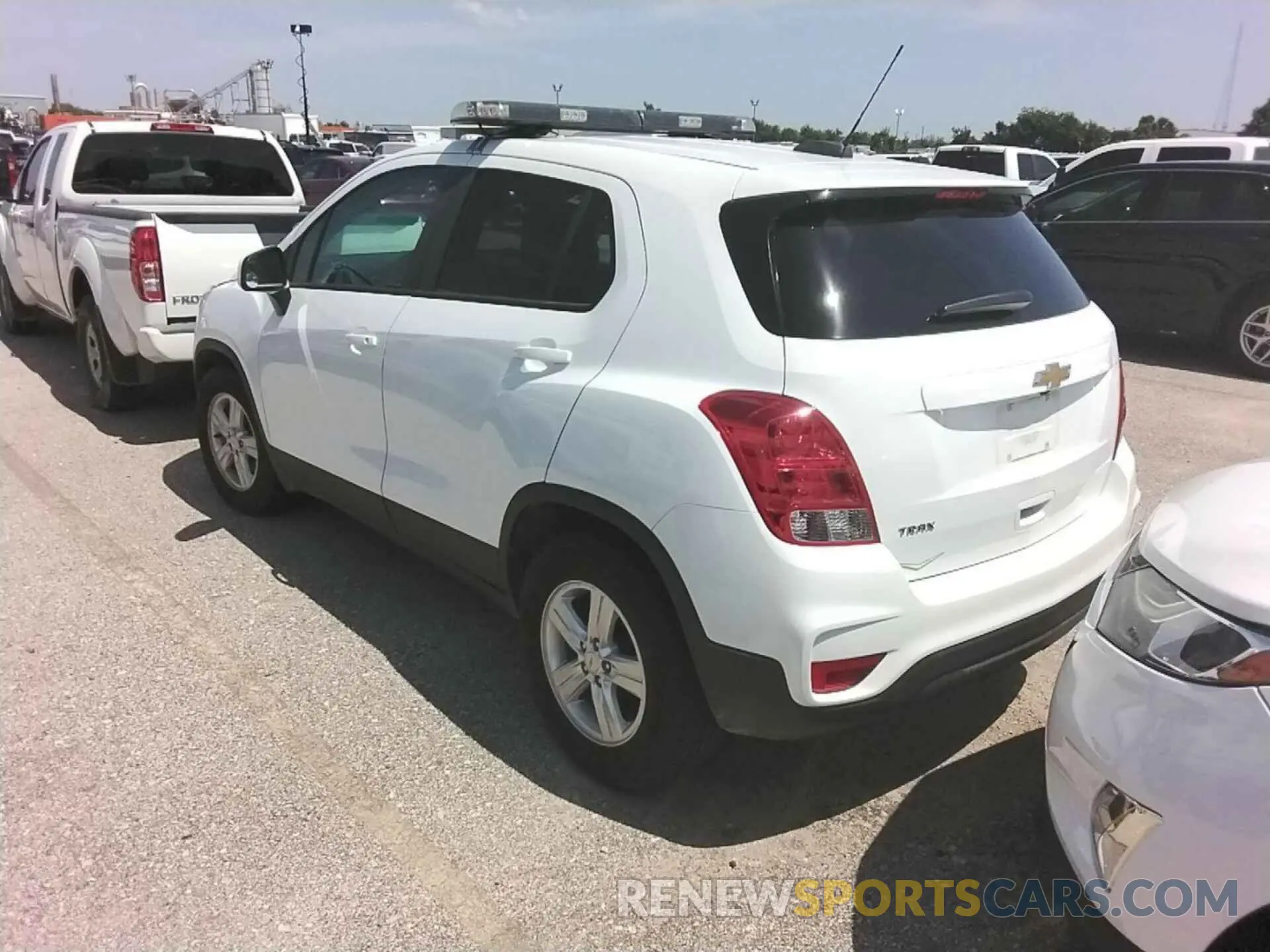 21 Фотография поврежденного автомобиля KL7CJKSBXMB333205 CHEVROLET TRAX 2021