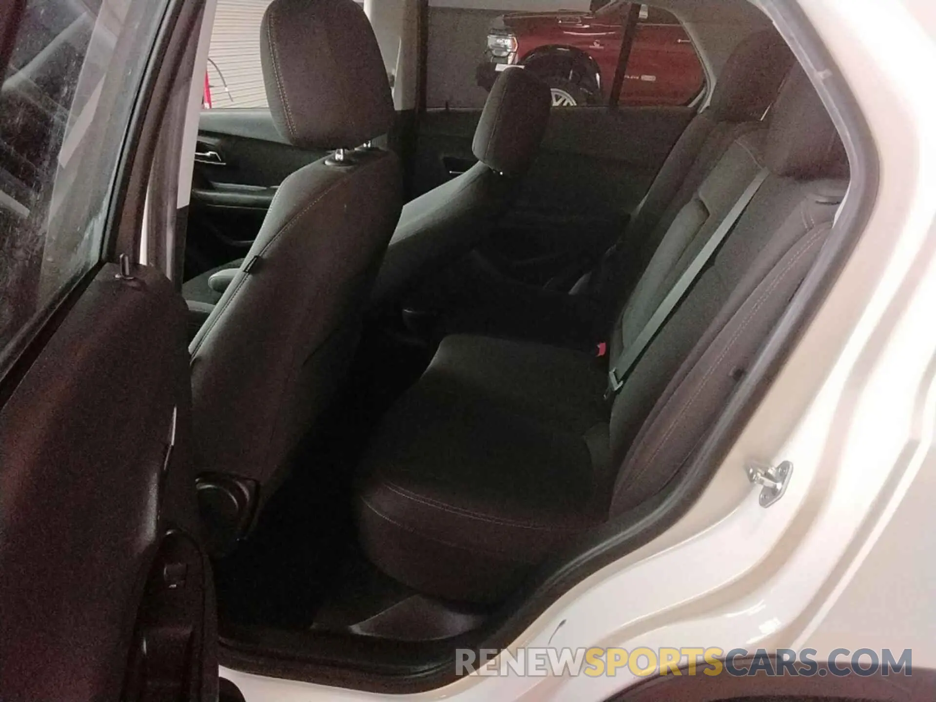 7 Фотография поврежденного автомобиля KL7CJKSBXMB333205 CHEVROLET TRAX 2021