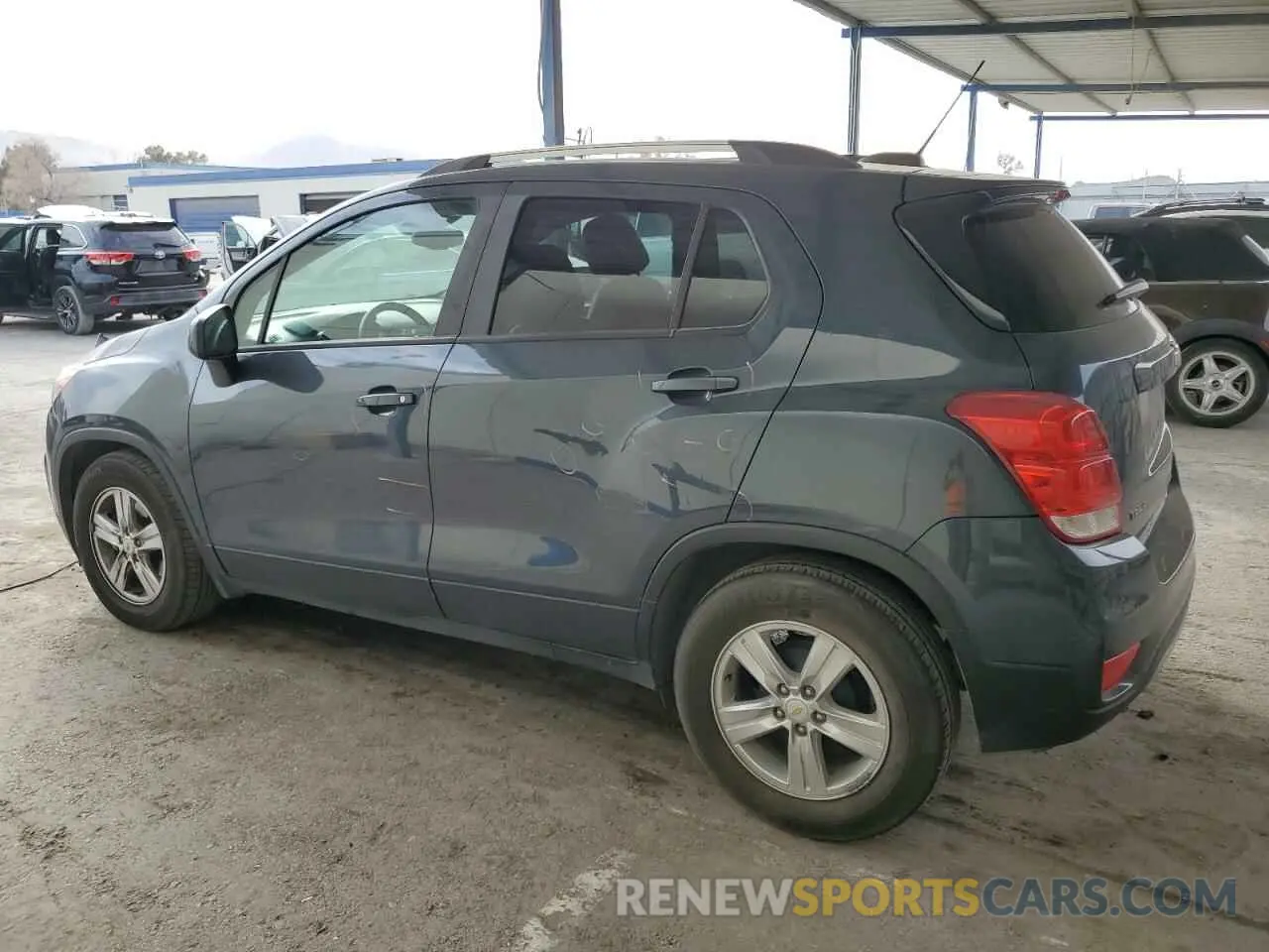 2 Photograph of a damaged car KL7CJLSB0MB321506 CHEVROLET TRAX 2021