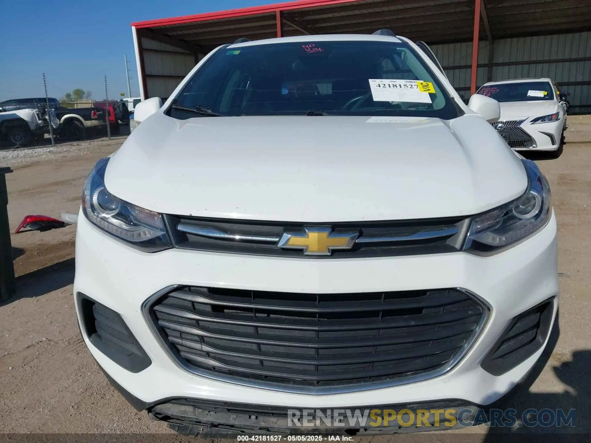 12 Фотография поврежденного автомобиля KL7CJLSB0MB339794 CHEVROLET TRAX 2021