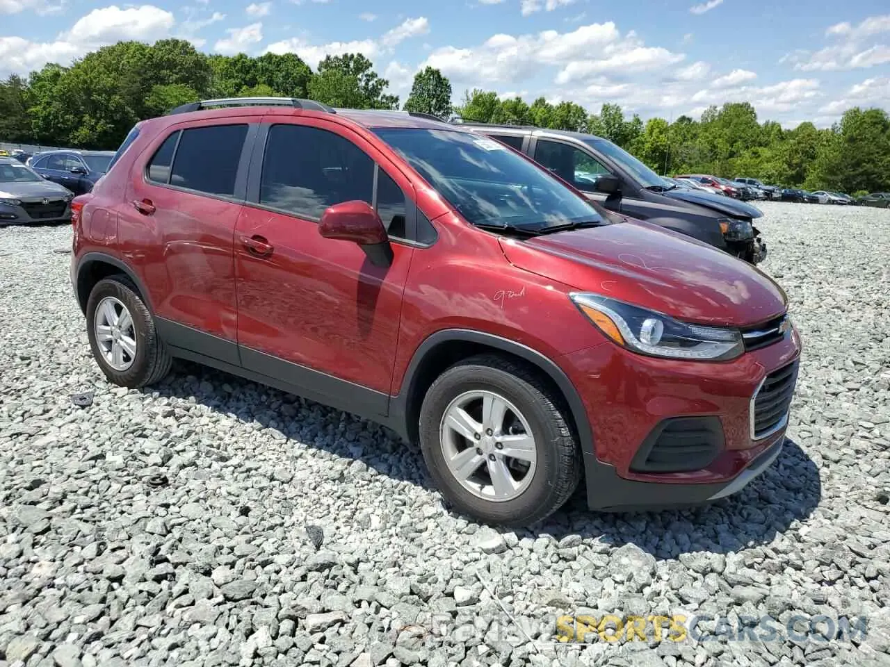 4 Photograph of a damaged car KL7CJLSB1MB312619 CHEVROLET TRAX 2021