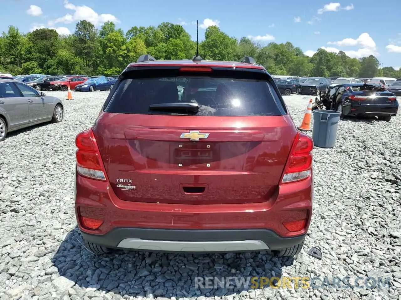 6 Photograph of a damaged car KL7CJLSB1MB312619 CHEVROLET TRAX 2021