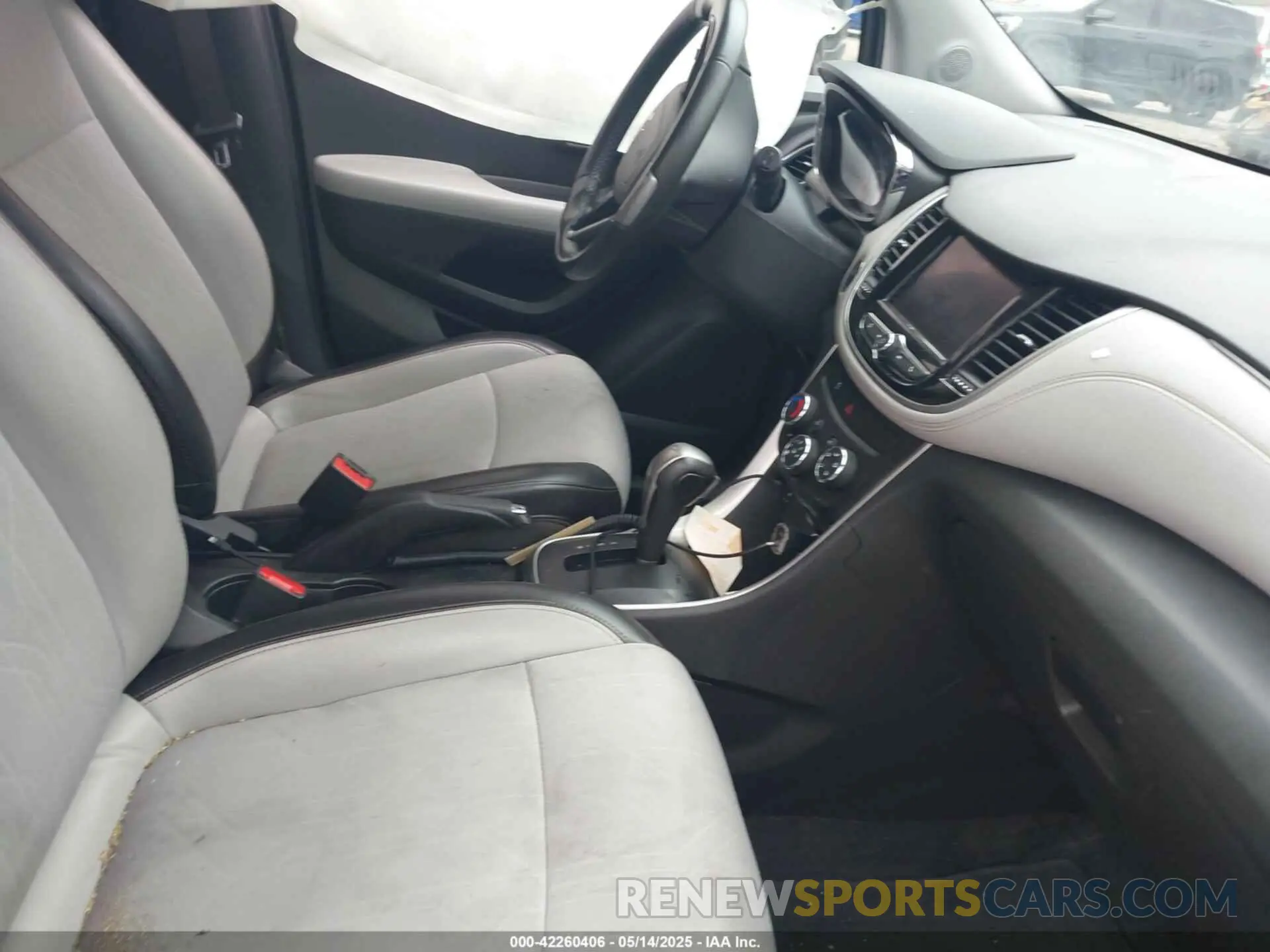 5 Фотография поврежденного автомобиля KL7CJLSB1MB329341 CHEVROLET TRAX 2021