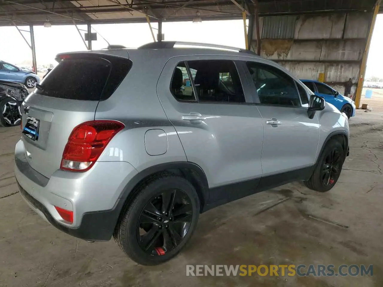 3 Фотография поврежденного автомобиля KL7CJLSB2MB320082 CHEVROLET TRAX 2021