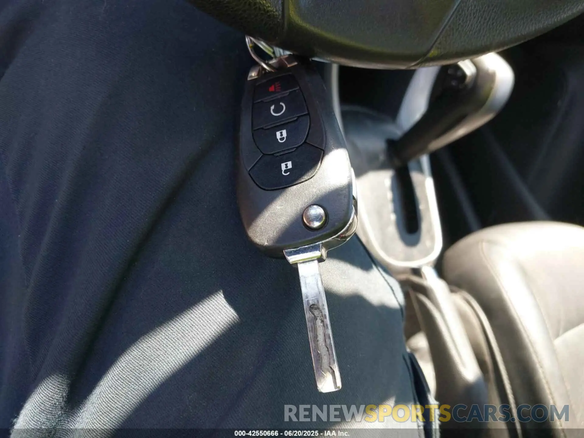 11 Фотография поврежденного автомобиля KL7CJLSB2MB329347 CHEVROLET TRAX 2021