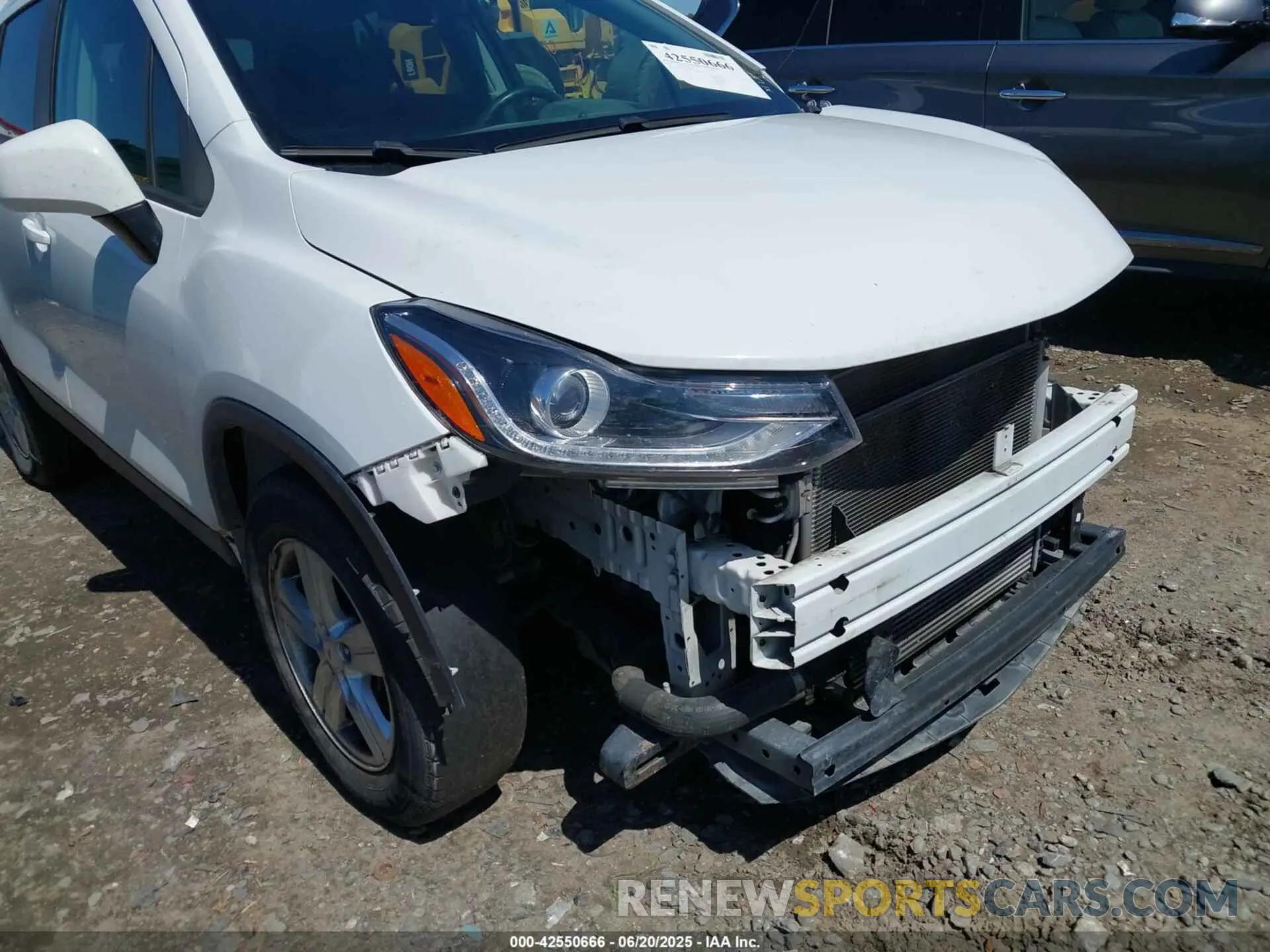 19 Фотография поврежденного автомобиля KL7CJLSB2MB329347 CHEVROLET TRAX 2021
