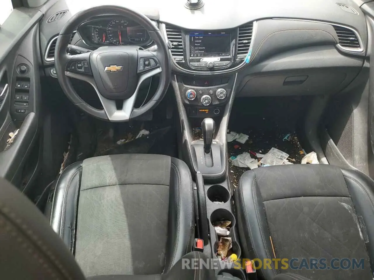 8 Photograph of a damaged car KL7CJLSB3MB306708 CHEVROLET TRAX 2021