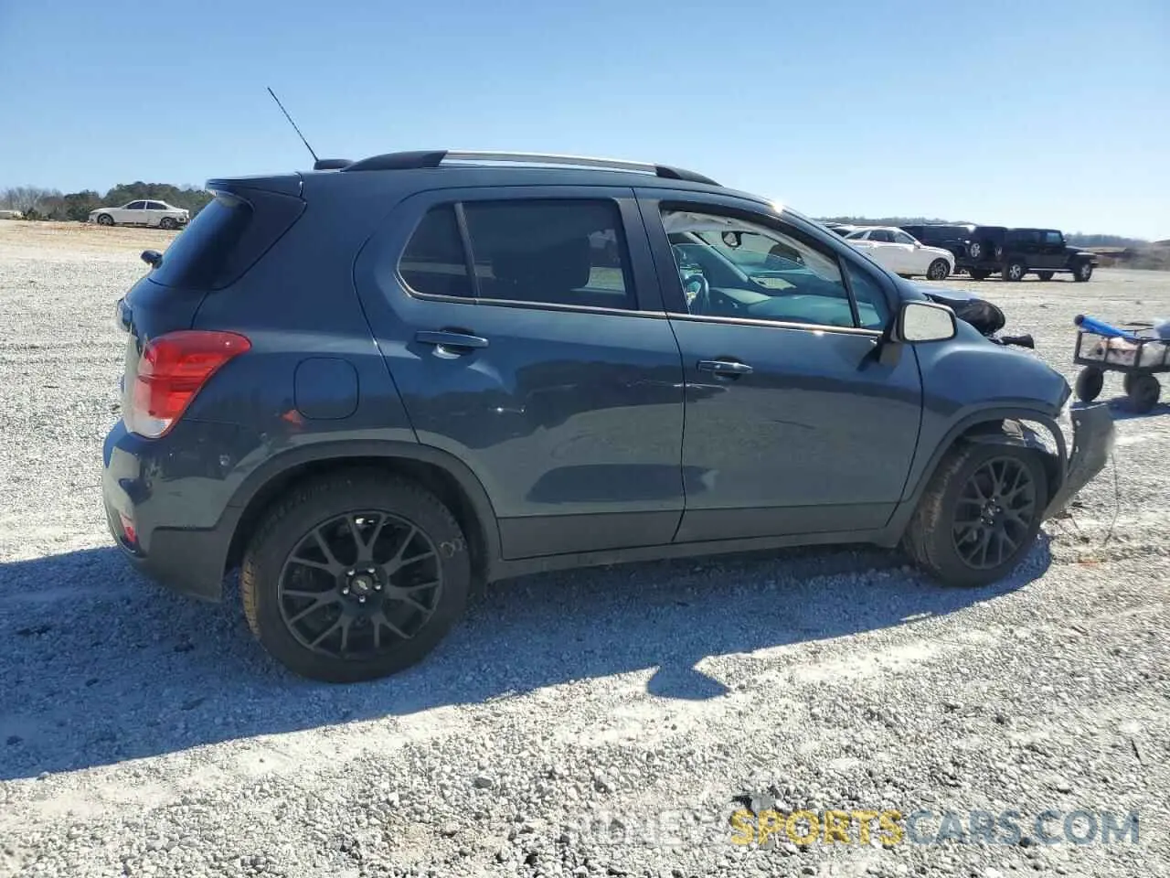 3 Фотография поврежденного автомобиля KL7CJLSB3MB323105 CHEVROLET TRAX 2021