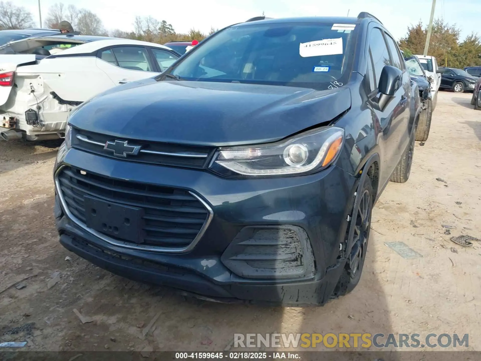 12 Фотография поврежденного автомобиля KL7CJLSB3MB356167 CHEVROLET TRAX 2021